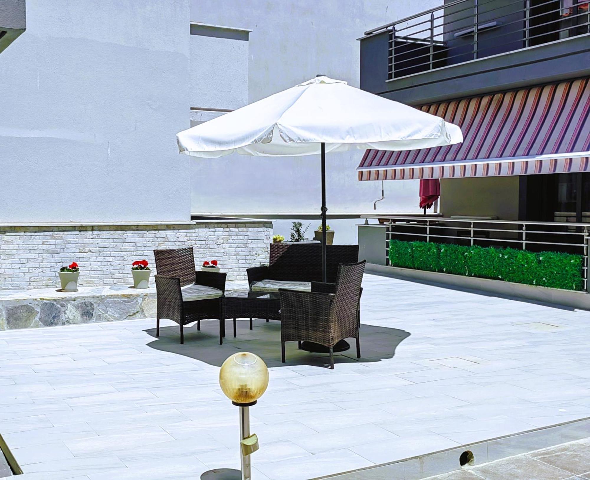 Bella Vista Apartments Keramoti Exterior photo